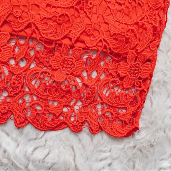 Leith Red Floral Lace Pencil Skirt - Picture 5 of 6